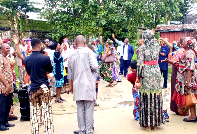Fresh Crises as Security Operatives Stop Worshippers from Accessing  UniCal Chapel of Redemption
